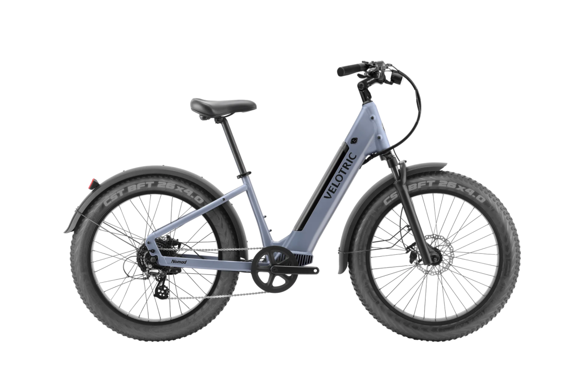 Nomad Véloビブタイツ L ネイビー Nomad Véloビブタイツ L ネイビー ネイビーのビブショーツが