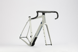 CHAPTER2 KAHA FRAMESET(DISC BRAKE) GLOSSY BLACK (TUAURIURI) - CHAPTER2 - Garage Cycles